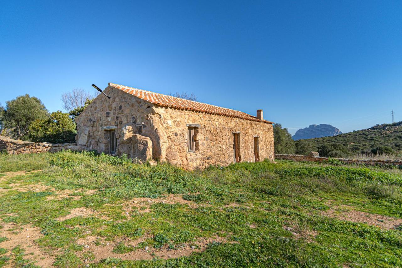 Le Case Di Mara - Appartamenti Tipici "Stazzo Giovannareddu" Porto San Paolo  Exterior photo